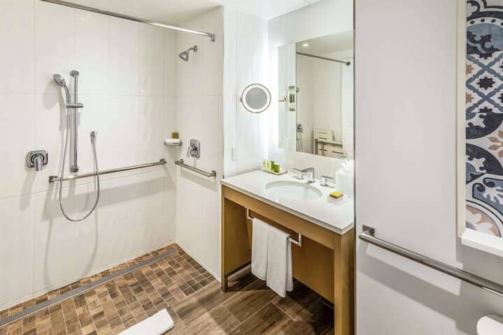 Bathroom shower